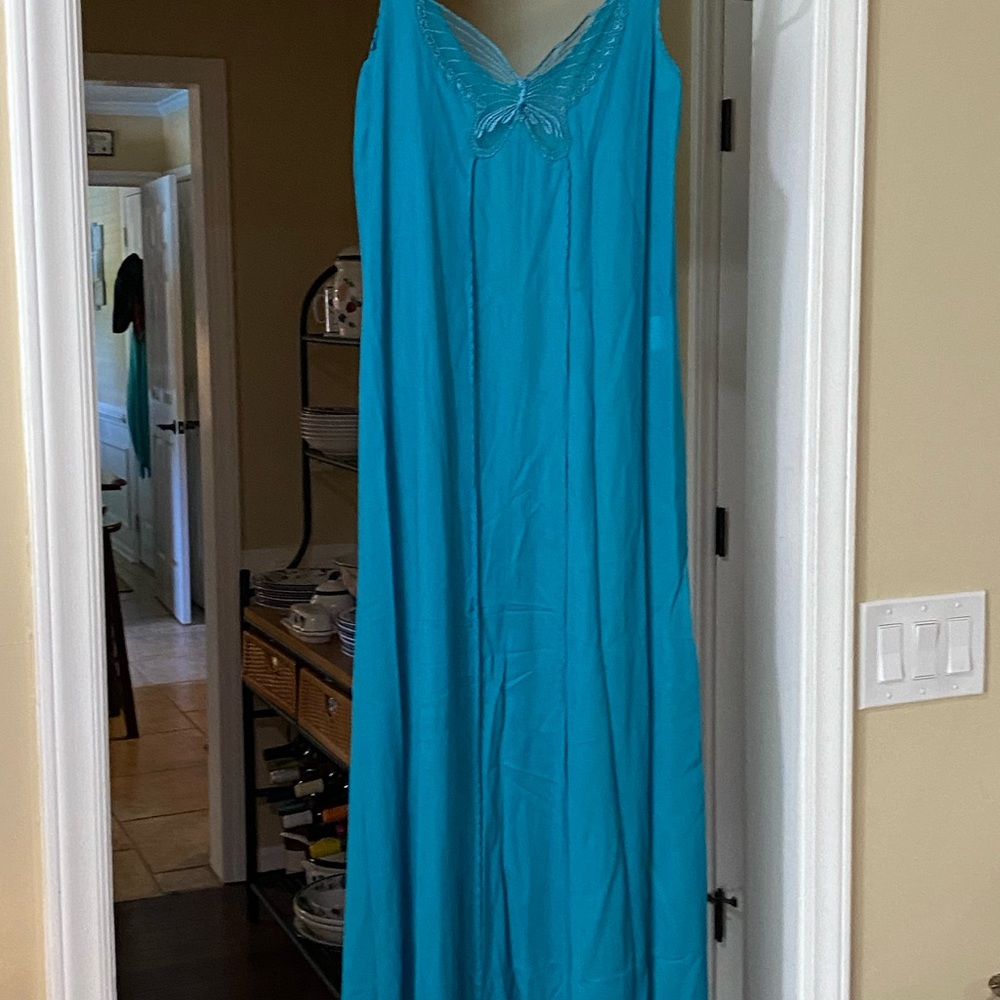 Small Turquoise Long Nightgown